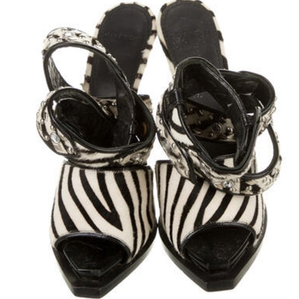 Givenchy Zebra Rhinestone Hair Print Stilletto Heels Size 37.5 Made in Italy - Picture 4 of 12